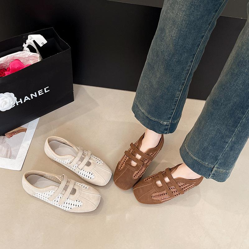 Сетчатая обувь 2025 мягкая подошва полая дышащая новые летние ретро сандалии немецкие тренировочные туфли женские плетеные универсальные повседневные туфли