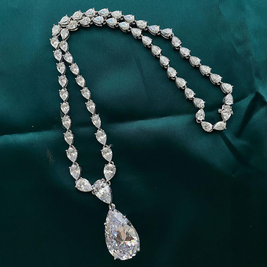 Gica Gema High Carbon Diamond Necklaces 925 Sterling Silver Water Drop Pendant Unique Design Romantic Fine Jewelry Wedding Party Gifts New Trend