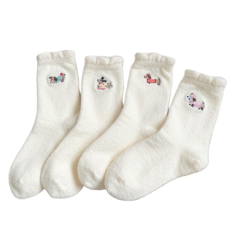 Australian Fleece Socks Mid-Tube Socks Thickened Fleece Warm Sleep Socks Cute Embroidered Confinement Socks Winter Stockings