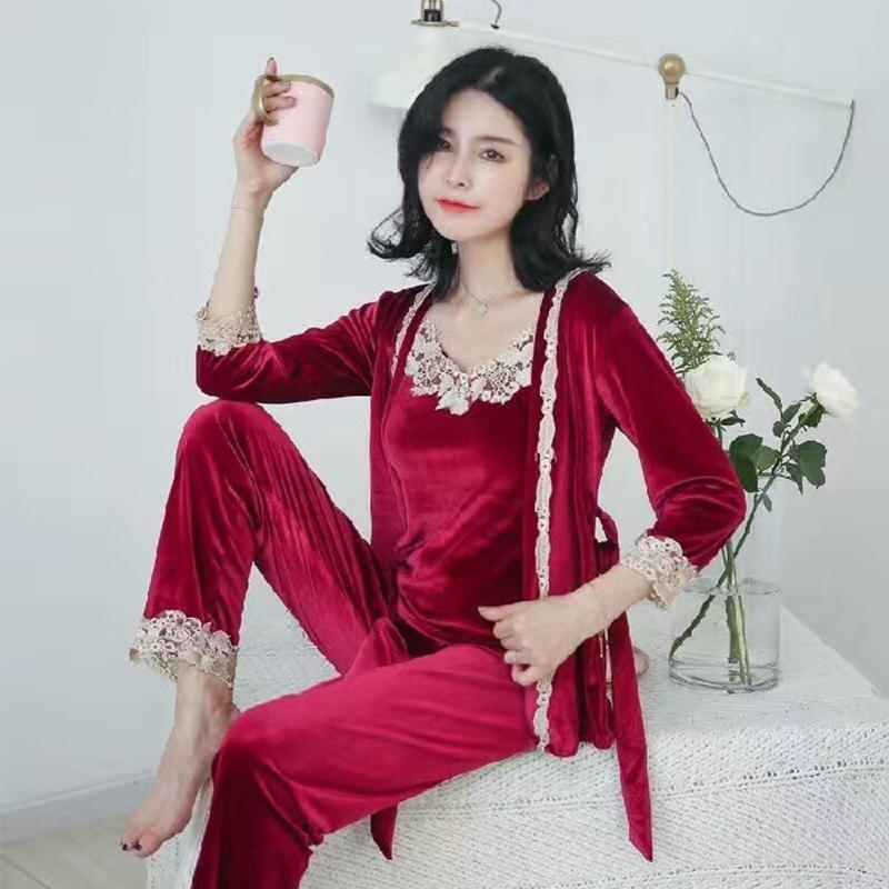 Women's Sexy Velvet Fabric Pajamas Autumn and Winter Sexy Lace Luxury Noble Ladies Home Wear Pajamas