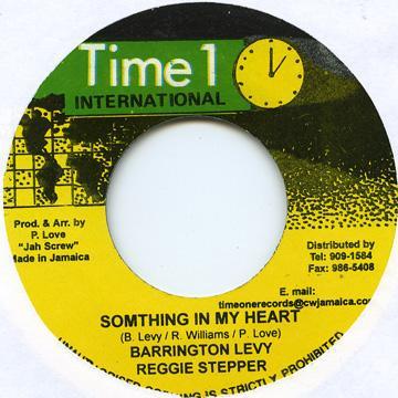 7-дюймовая пластинка BARRINGTON LEVY - Something In My Heart NONE Jah Screw 1992 Ямайка Регги, Ска и Даб Б/у