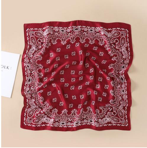 Black and white cashew floral silk scarves wholesale hot-selling, 71cm headscarves, headscarves, square scarves for women, summer thin scarves
