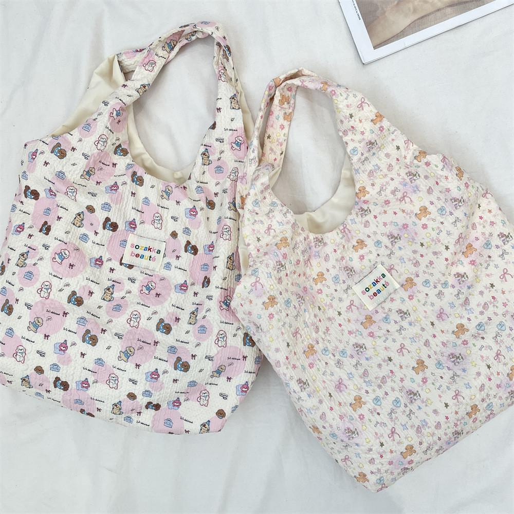 Street Style Tote Bag For Women With Embossed Pattern And Polyester Material For Daily Use