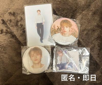 [Б/У] TOMORROW X TOGETHER TXT Хюнинкай Значок