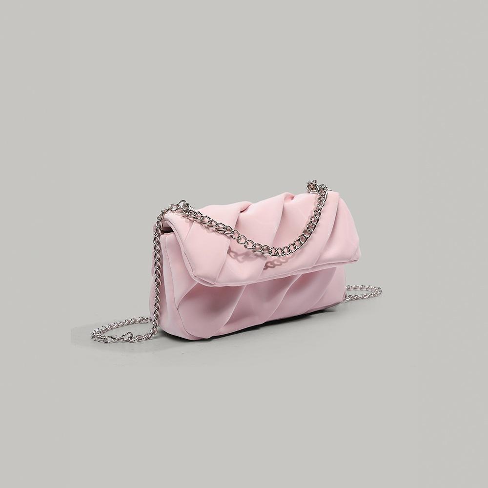 This year's popular-style chain pleated cloud bag for women is a new 2025 model, sweet and fresh, suitable for shoulder or crossbody wear