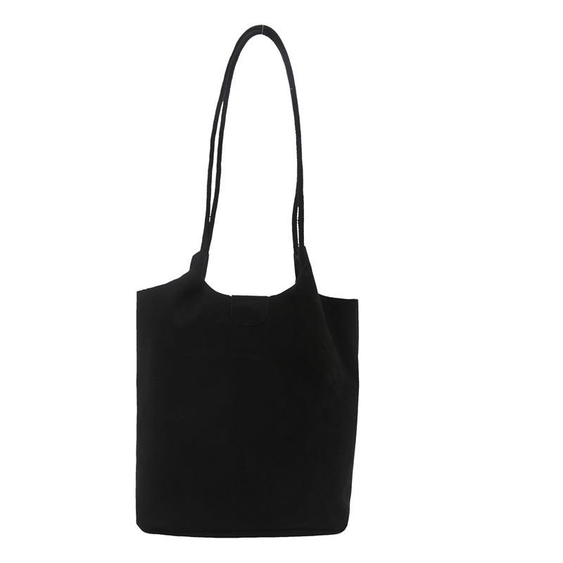 Retro Style Tote Bag For Female Use Featuring Durable Material And Interior Cell Phone Pocket