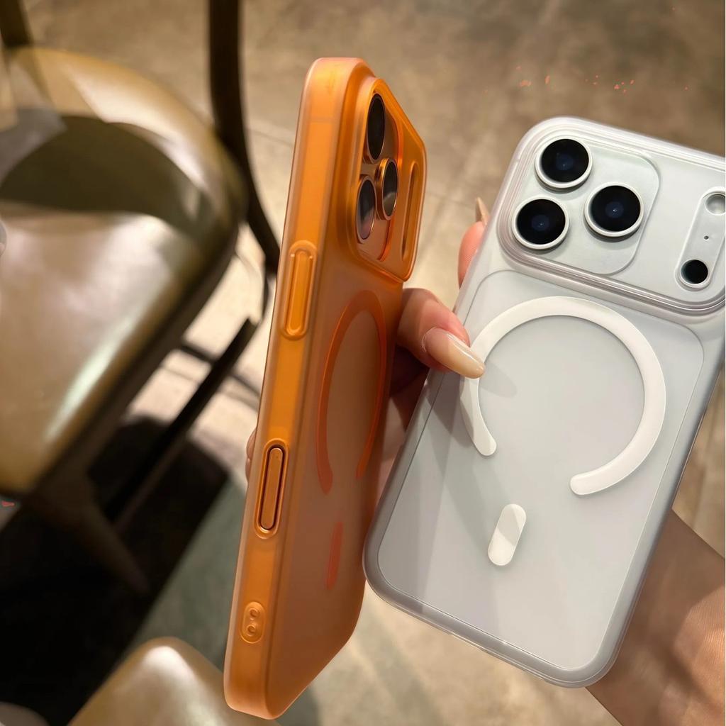 Applicable To IPhone 17 Promax Mobile Phone Case Apple 16 Transparent Ice Fog Matte Magnetic Suction 15 Semen Hole Protection Case