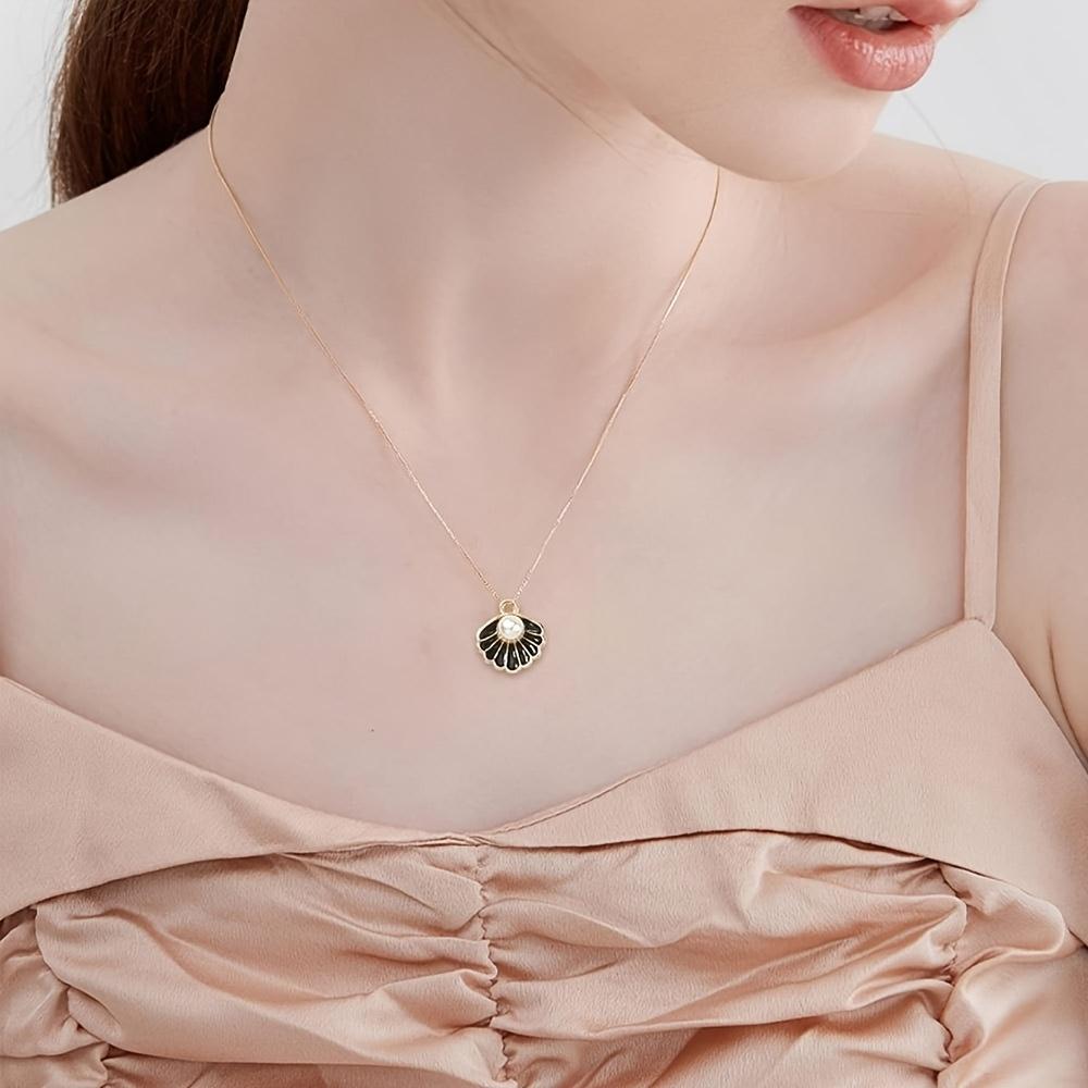 10/20/30pcs Alloy Material 8-color Clam Shell Pendant with Plastic Decorative Beads, Used for Necklace and Jewelry Making