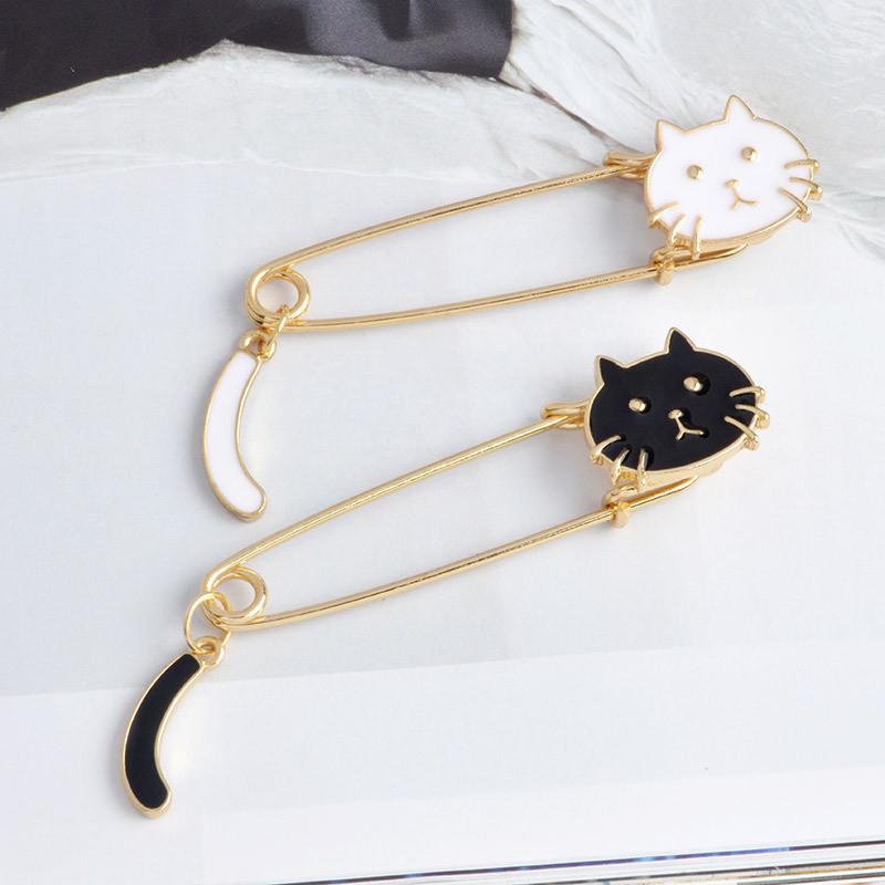 And Fashionable Playful Alloy Brooches With Cute White Cat And Black Cat Styles For Unique Personalization