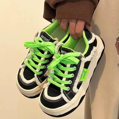 Женская обувь – Кроссовки