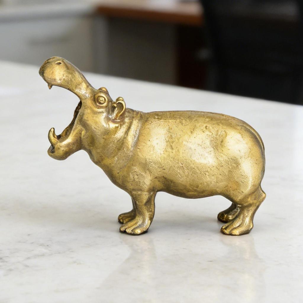 Metal Hippo Statue Miniature Copper Tabletop Ornament Handmade Art Miniature Hippo Models For Home Living Room Bookshelf