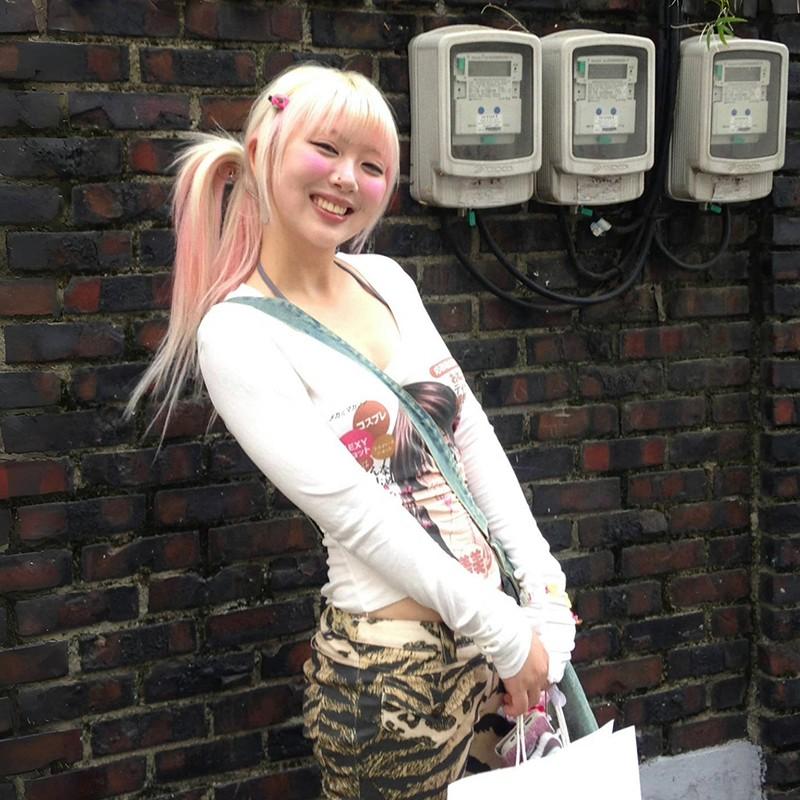 VAYLA Японская футболка с аниме-принтом в стиле Y2k, эстетика 2000-х, футболка с длинным рукавом, винтажный Харадзюку, V-образный вырез, белые топы, кавайи, лолита