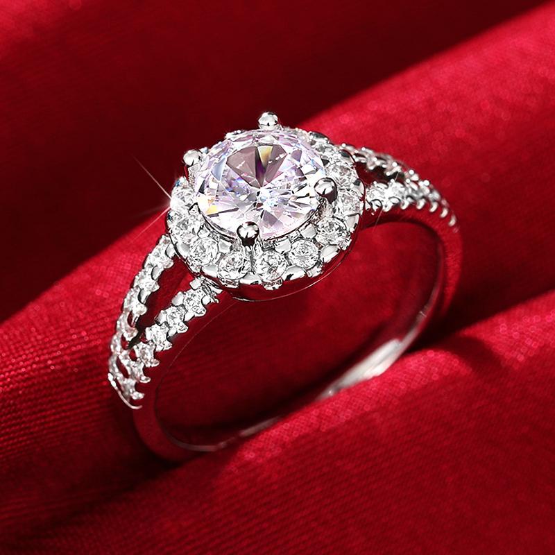 Кольца Huitan Crystal Round Cub Zirconia Brilliant Wedding Band Accessories for Women Luxury Proposal Obliegment Rings Jewelry