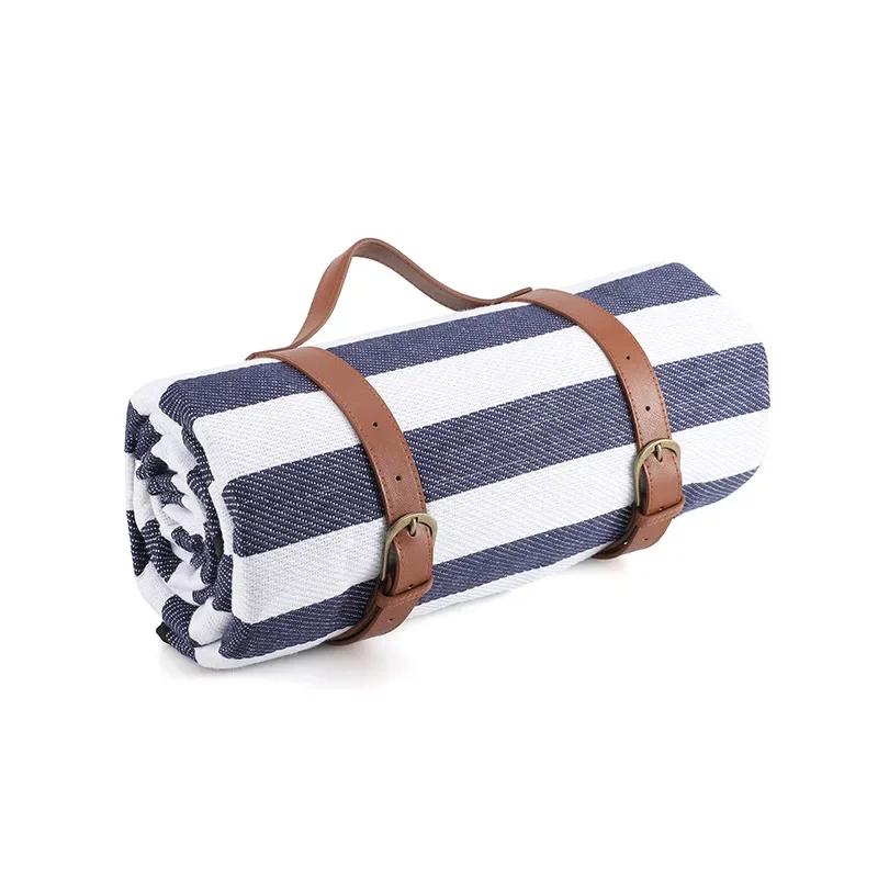 Outdoor Picnic Blankets Mats Camping Foldable Pad Blankets with Leather Handle Waterproof Beach Camping Accessories