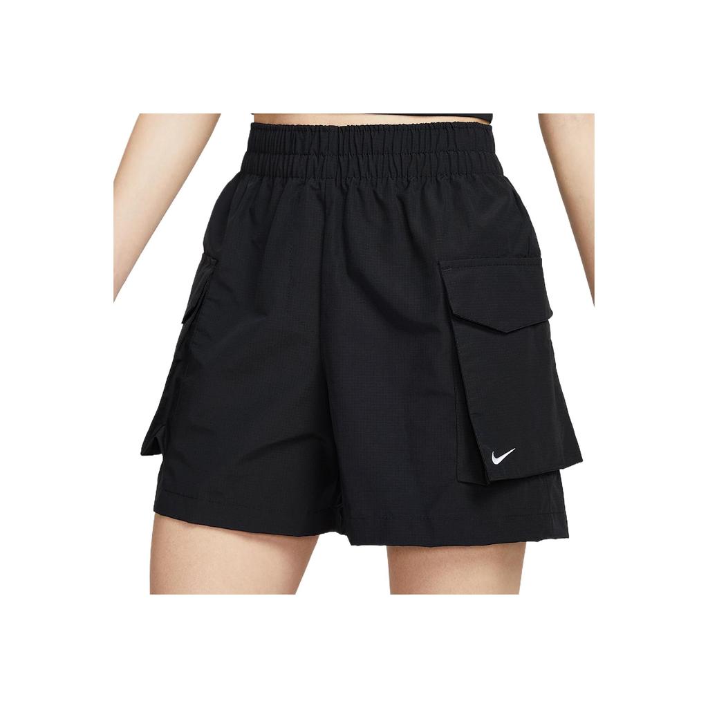 New Nike Sportswear Essentials Series Cargo Shorts Women's Black White HM6983-010