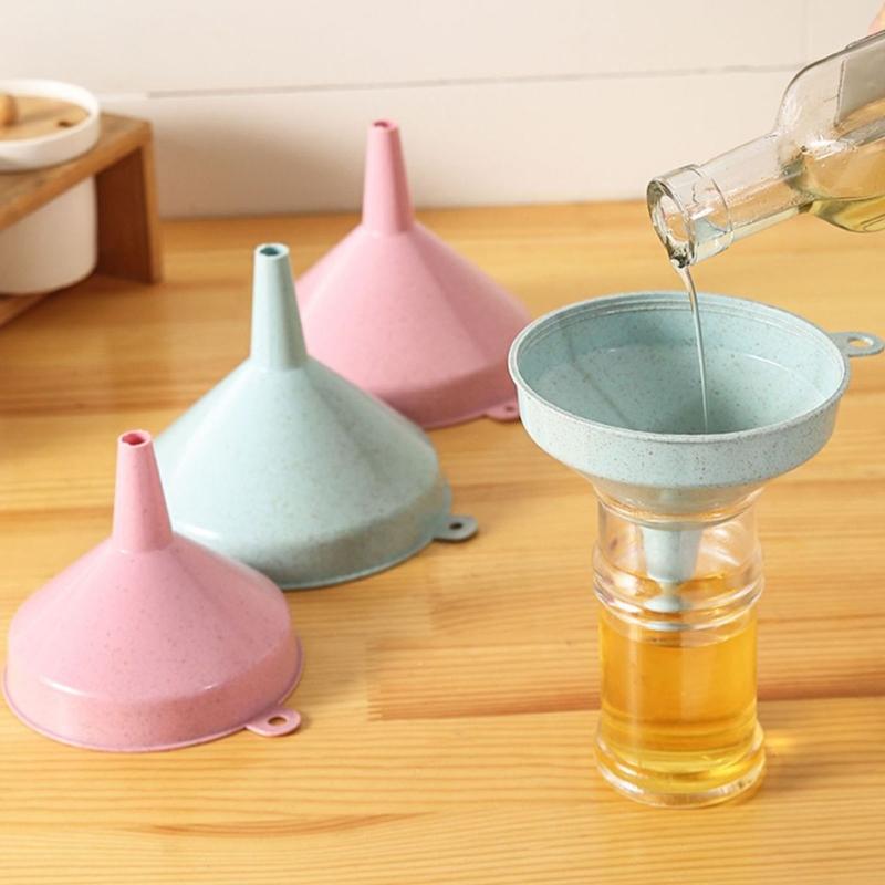 5 Pack Plastic Kitchen Funnel Liquid Funnel Oil Funnel for Filling Bottle with Oil Liquid Food Powder 2 Colors to Choose