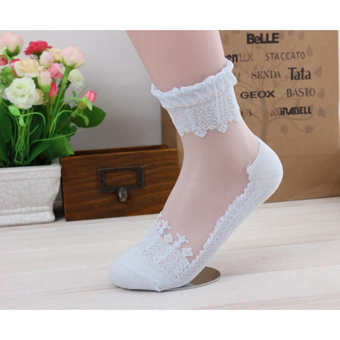 Ultrathin Transparent Beautiful Crystal Lace Elastic Short Socks