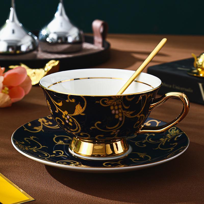 Элегантный кофейный набор из европейского костяного фарфора - Изысканный ретро подарок для послеобеденного чая