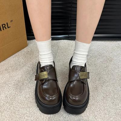 2024 горячая распродажа женская обувь ремешок с пряжкой Женские туфли на высоком каблуке Модные с круглым носком Офис и Карьера новые Металлическая отделка каблуки женские