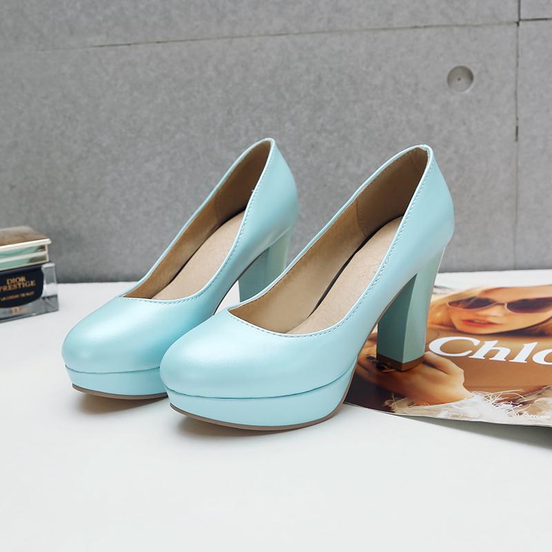 Q/Women's High Heeled Single Shoes with Simple Temperament, Solid Color Waterproof Platform, Shallow Mouth, Thick Heel, Large Size, Low Top Shoes