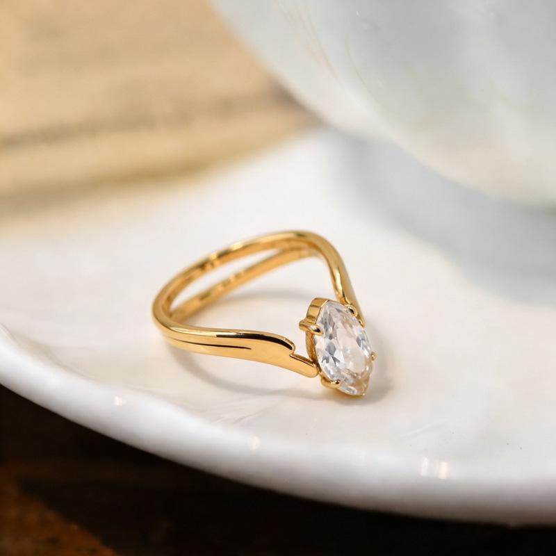 Стильное персонализированное полое кольцо из титановой стали с цирконием marquise