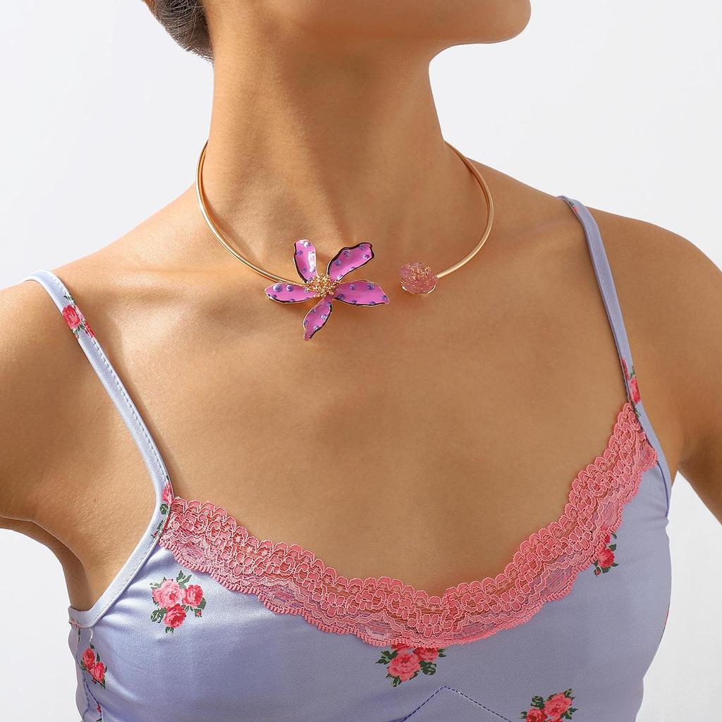 Pinkdudu Модное разноцветное ожерелье с цветком, простой дизайн с регулируемым отверстием, позолоченное ожерелье для женщин, ювелирные изделия, подарки PD1183