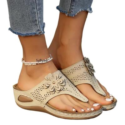 Женские босоножки на танкетке с цветочным принтом в стиле ретро, ​​летние пляжные нескользящие шлепанцы на платформе, женские удобные уличные тапочки с застежкой на носок, шлепанцы