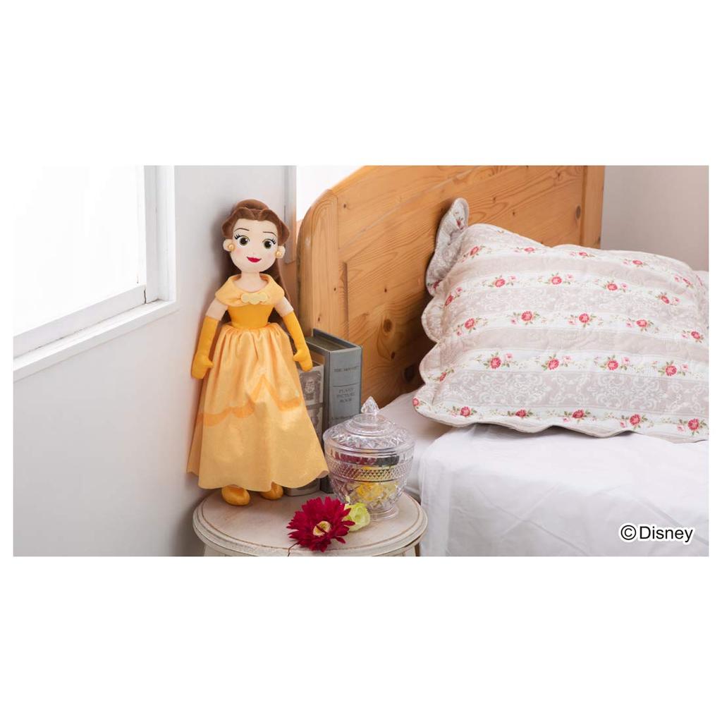 Мягкая игрушка Белль из сериала «Друзья обнимашек» от Disney, высота около 37 см.