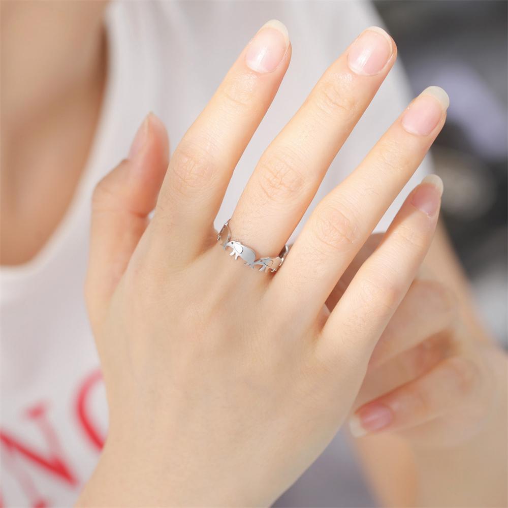 Cazador Animal Elephant Open Rings for Women Cute Finger Rings Stainless Steel Jewelry 2026 Party Birthday Wedding Friends Gift