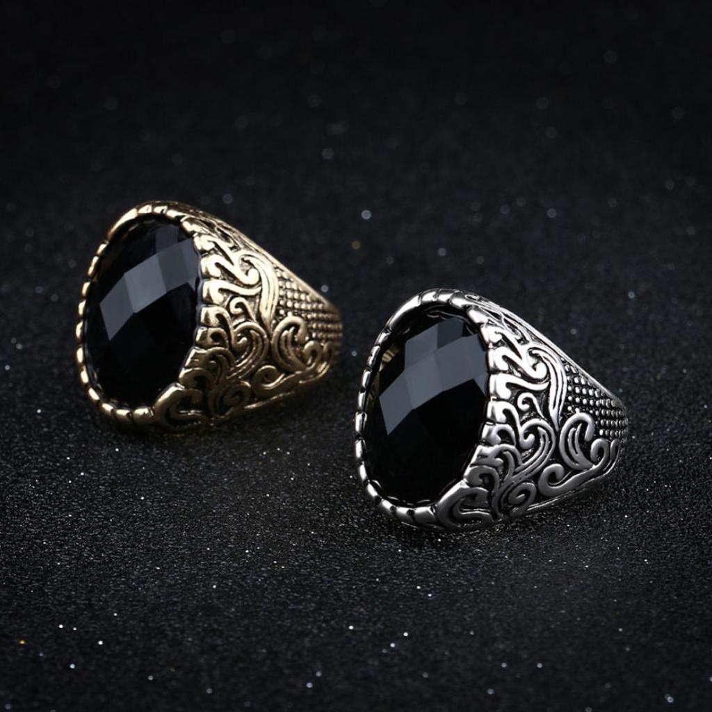 Fashion Men Totem Carved Oval Alloy Finger Ring Party Club Jewelry Birthday Gift