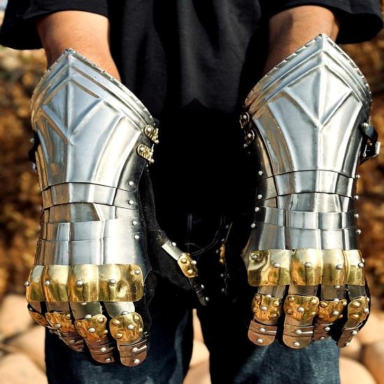 Medieval Gloves Set Medieval Steel, Brass Gauntlet Gloves Fully Functional Cosplay Gloves Halloween Costume Arms Best Gift