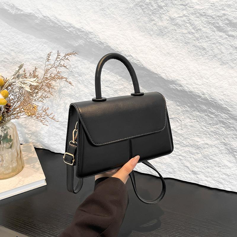 High-Value Women'S Bags, Simple And Casual In Autumn, High-Value Messenger Bags, Versatile Temperament Small Square Bags.