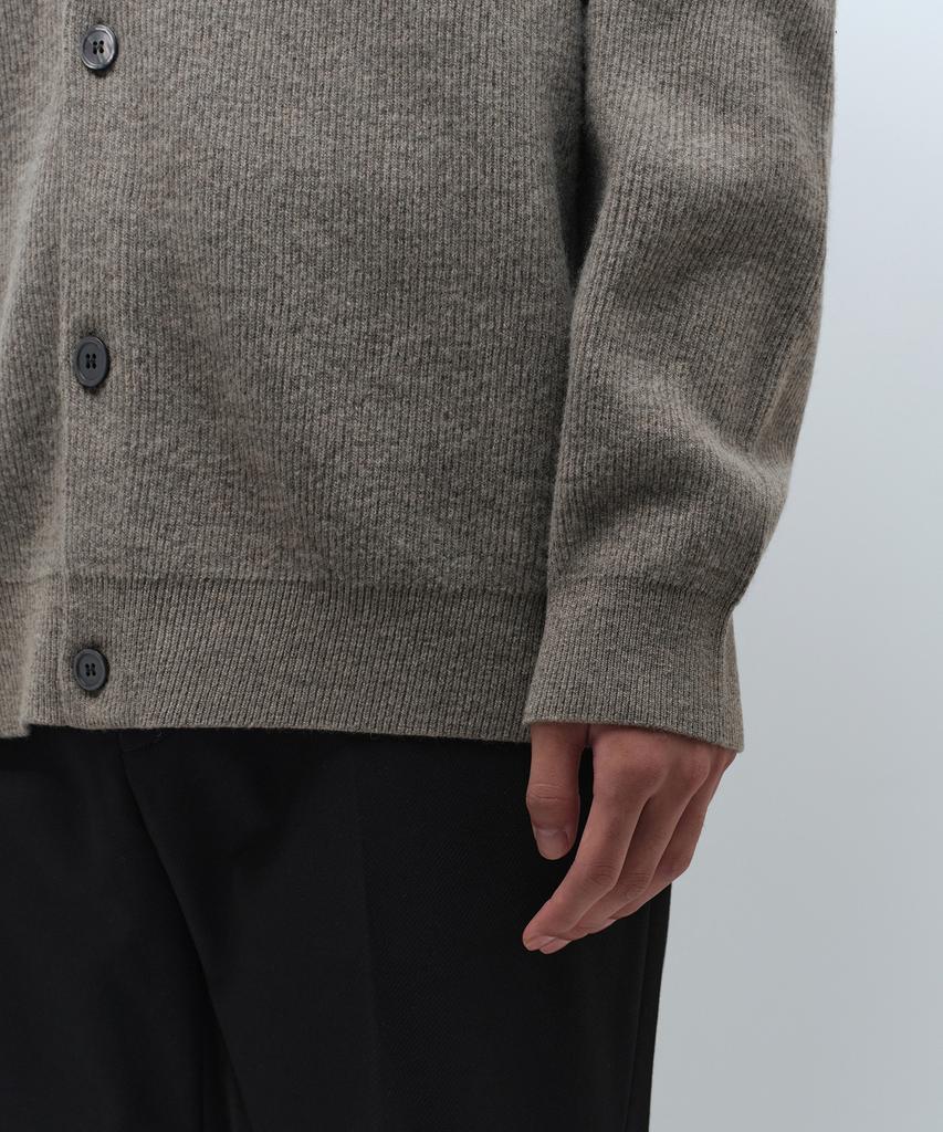 Musinsa Standard [Victoria Wool] Минималистичный кардиган с круглым вырезом в рубчик [Тауп]