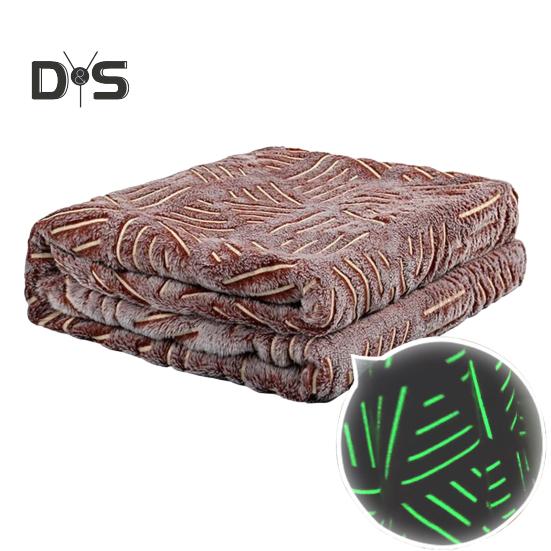 Double Sided Flannel Luminous Blanket Star Moon Dinosaur Graphics Glow-in-the-Dark Blanket Thermal Blanket for Kids Bed Stroller Car or Couch