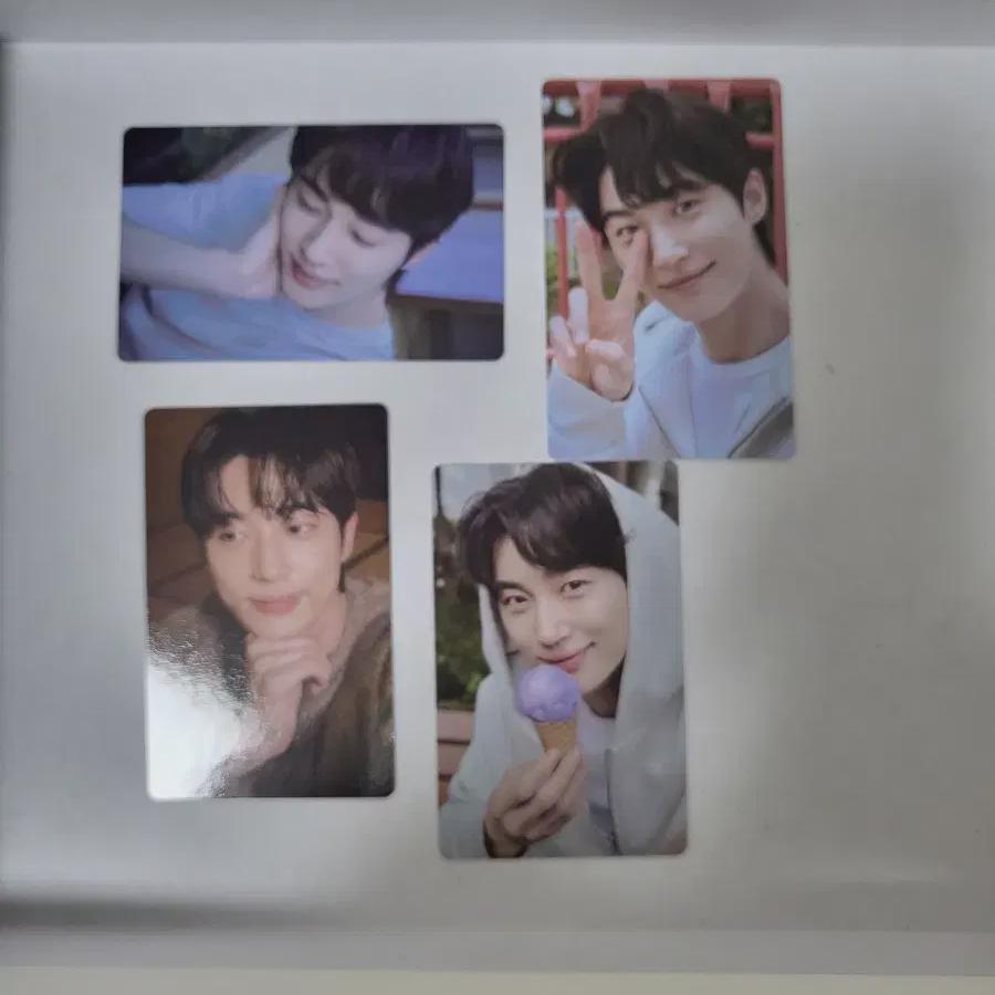 4 Types Of Beon Woo-suk Season Greeting Photo Cards