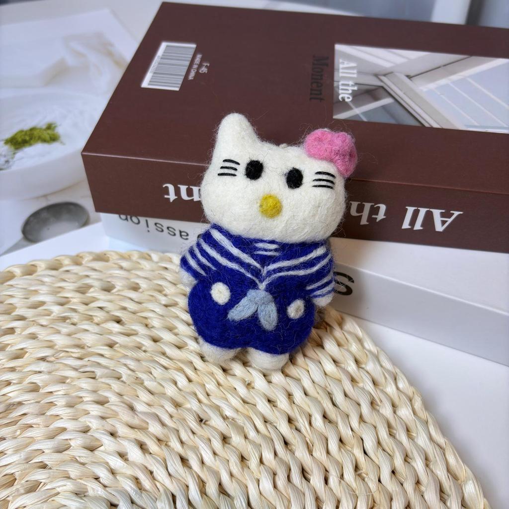Handmade Wool Felt Cat Keychain Pendant - Cute Animal Bag Charm