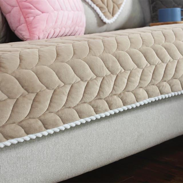 Thicken Short Plush Quilted Sofa Towel Lace Edge Non-slip Sofa Cover European Style Sectional L-shaped Couch Cover