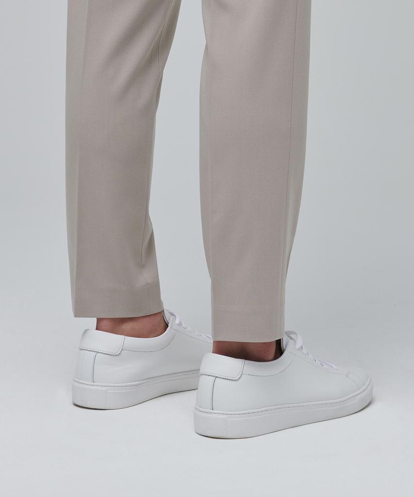 MUSINSA STANDARD Skinny Hidden Elastic Waist Crop Slacks [Light Beige]
