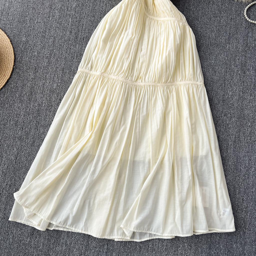 Летние женские отпускные платья с бретелькой на шее и талией для похудения