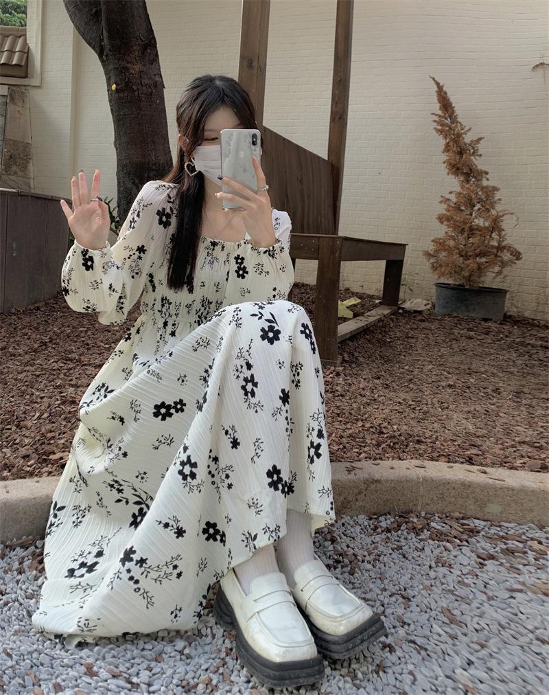 Women's Floral French-Style Slim Long Dress - Autumn/Winter 2022