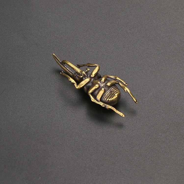 Solid Brass Simulation Insect Small Sculpture Creative Japanese Rhinoceros Beetle Insect Animal Ornament Home Decor Crafts