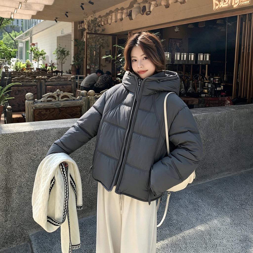 Loose puffs short cotton-padded clothes women's hooded turtleneck cotton clothes, multi-color spot simple and neat version winter ladies