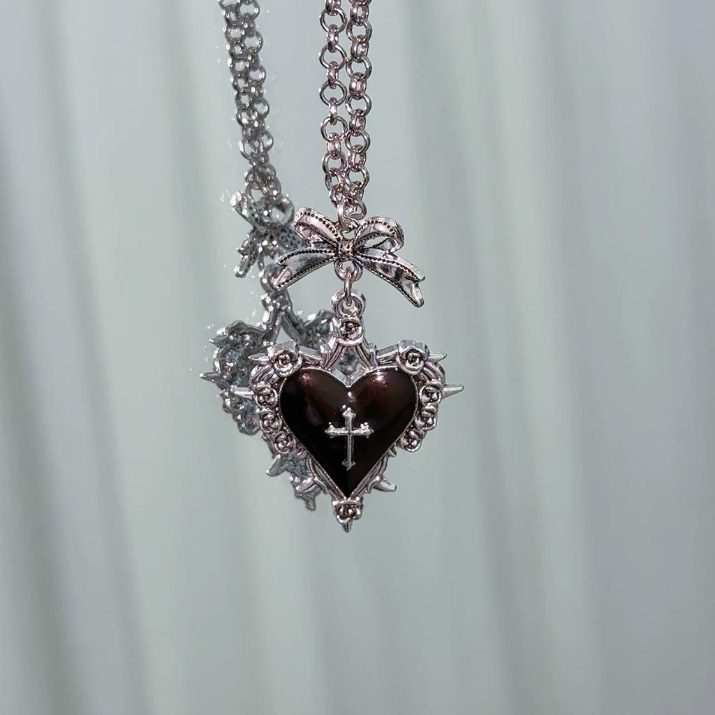 Fashion Bow Heart Pendant Necklace for Women Gothic Red Black Flower Thorn Cross Choker Chains Necklaces Party Charm Jewelry