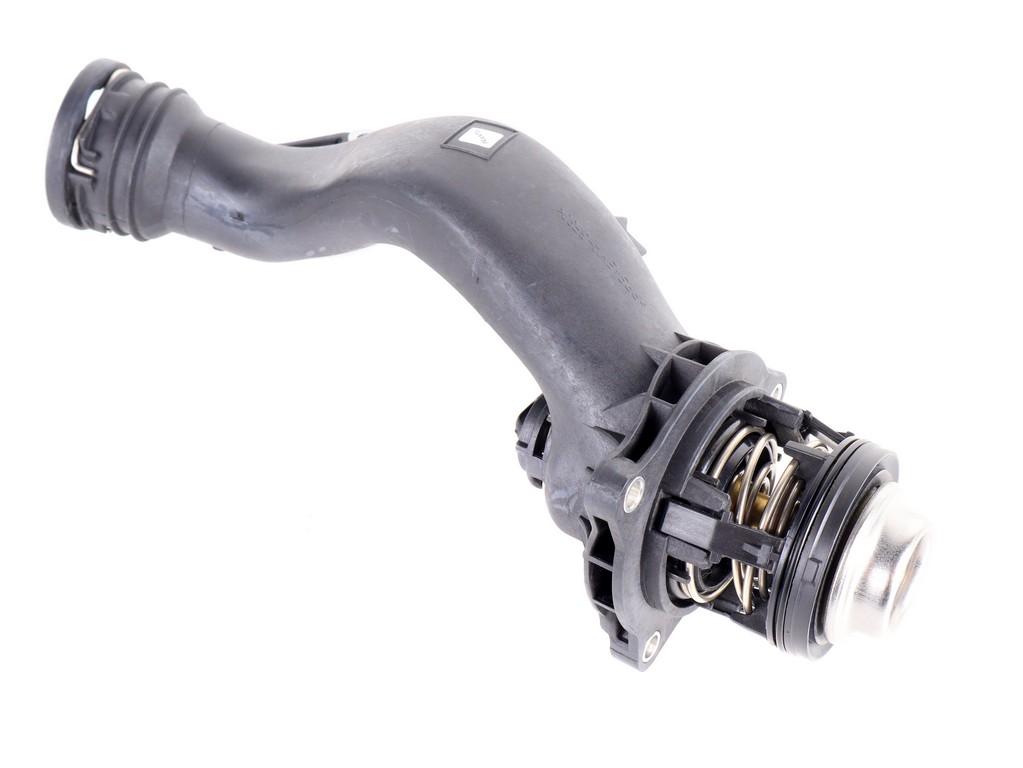 Thermostat with housing