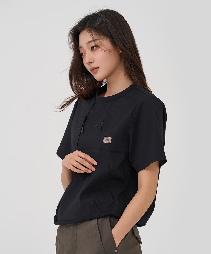BBC EARTH W Utility Woven Round T-Shirt_Black