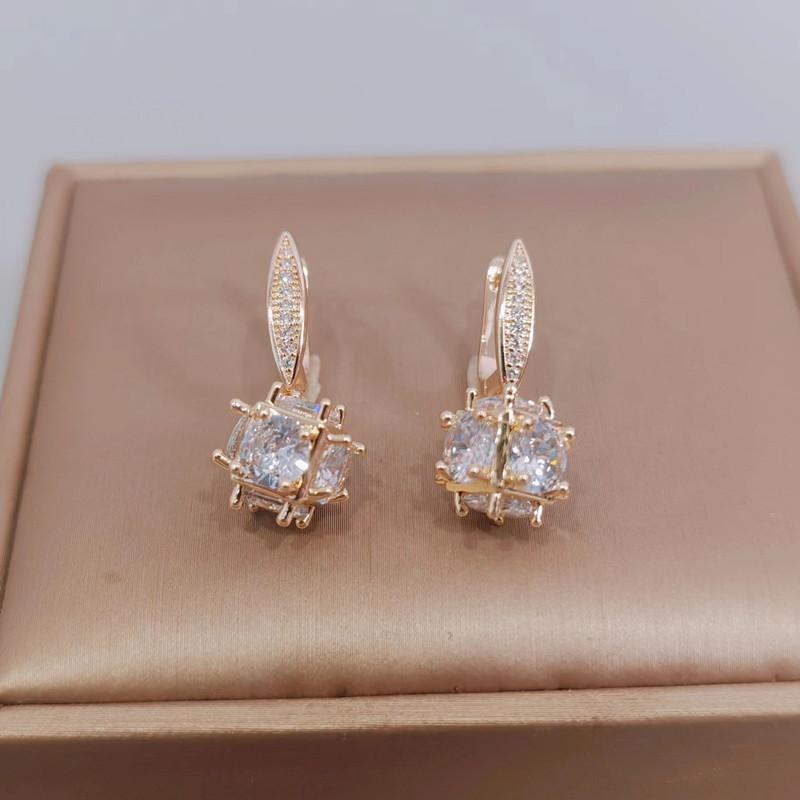 Модные вечерние серьги для женщин, новинка 2023 года, серьги-капли золотого цвета с кристаллами циркония, изысканные вечерние ювелирные аксессуары