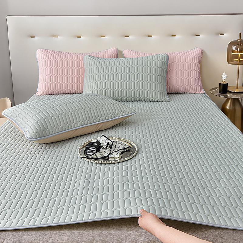 Queen Cooling Mattress Topper Summer Mattress Pad for Hot Sleepers and Night Sweats Instant Cooling Mattress Cover