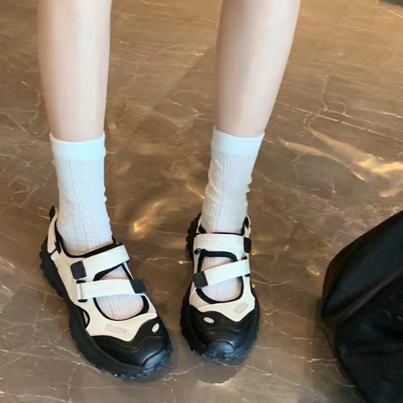 Модные летние сандалии женские дышащие удобные сандалии на платформе 2024 новые модные повседневные женские туфли Sandbeach