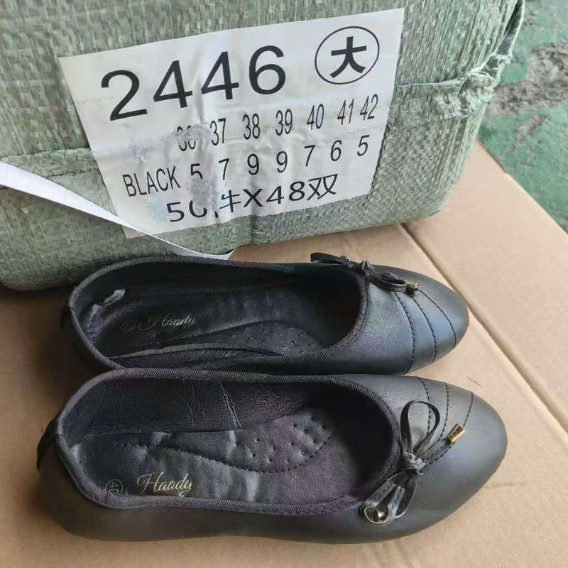 Инжекционное формование туфли на плоской подошве нишевая стоковая обувь 36-41 новая женская обувь женщины