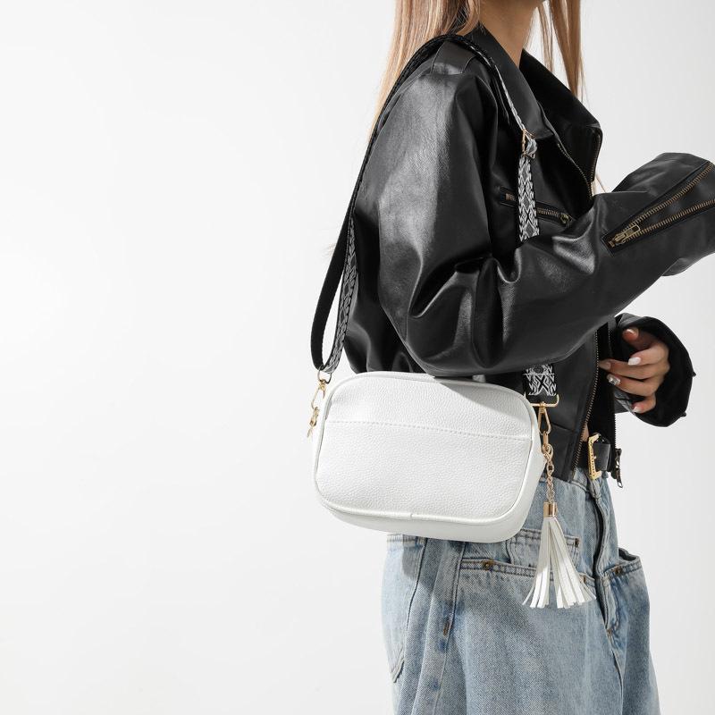 Broadband Retro 2025 Autumn and Winter New Simple Fashion Large Capacity Casual Armpit Shoulder Crossbody Small Square Women's Bag